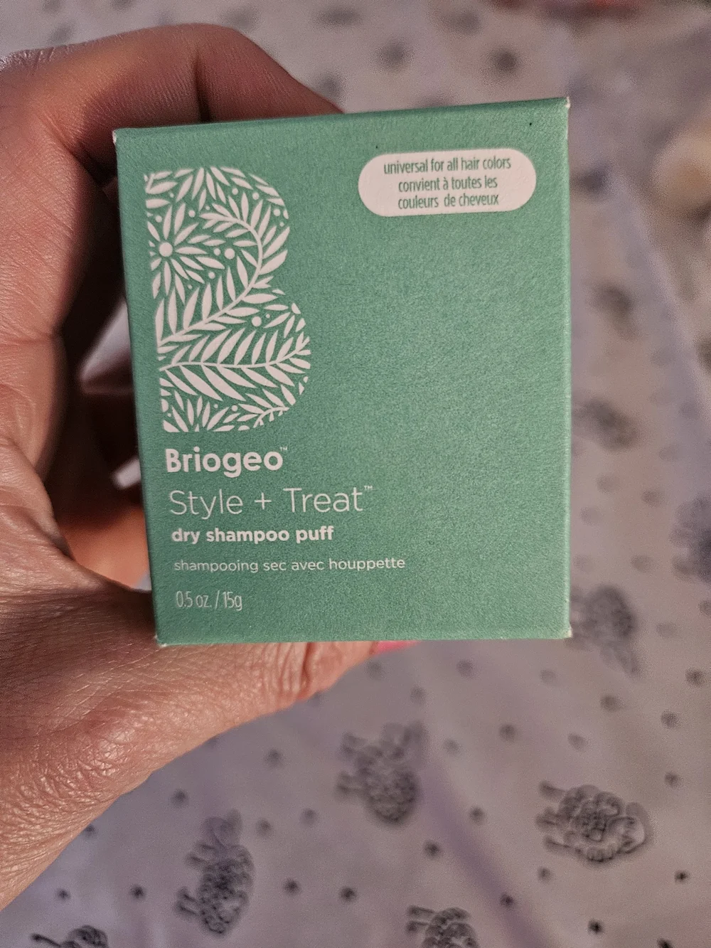 Briogeo Style + Treat Dry Shampoo Puff - Mint Green